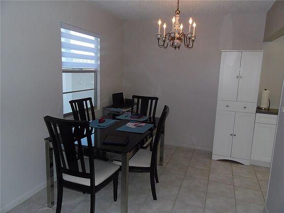 4th image of 1004 Islewood D #1004