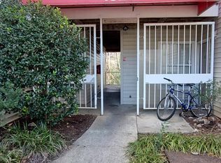 1521 Graduate Ln APT 102, Raleigh, NC 27606