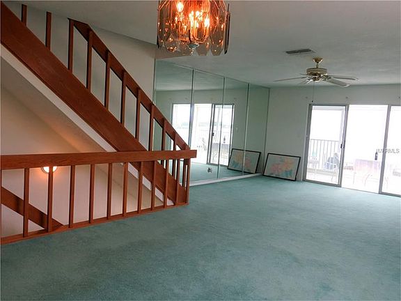 5th image of 2661 Saint Joseph Dr E
