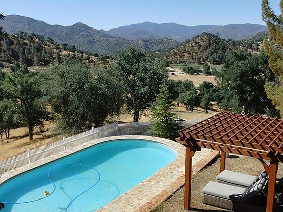 4th image of 34707 Sand Canyon Rd