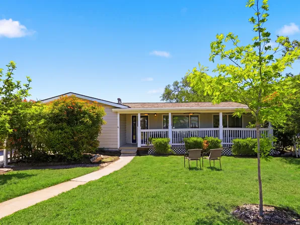 334 Karen Ln, San Antonio, TX 78209