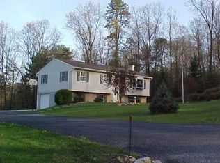23 Briarwood Ln, Williamsburg, PA 16693
