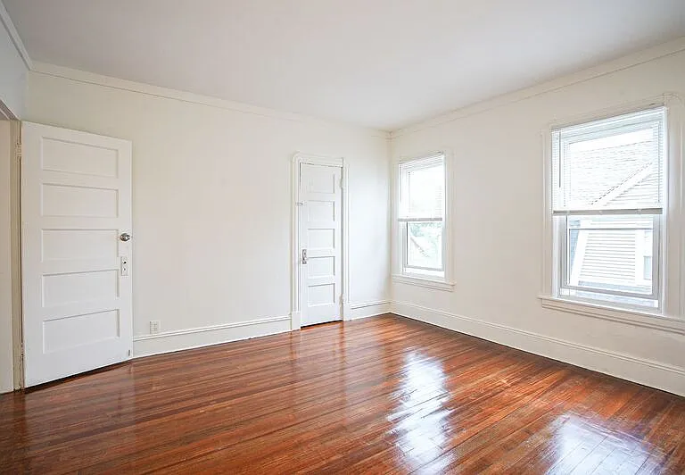 57 Newman St #3 — Photo 17