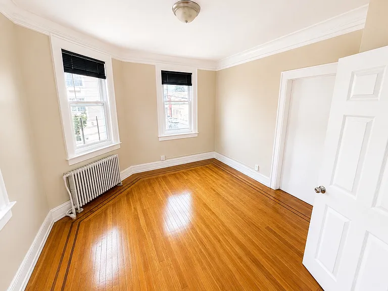 246 Walker St #3 — Photo 4