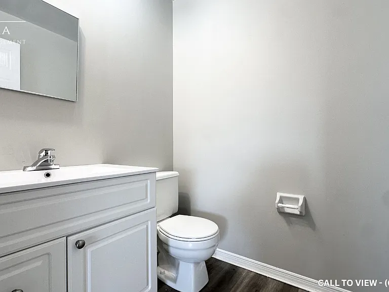 570 Proudfoot Ln #705 — Photo 5