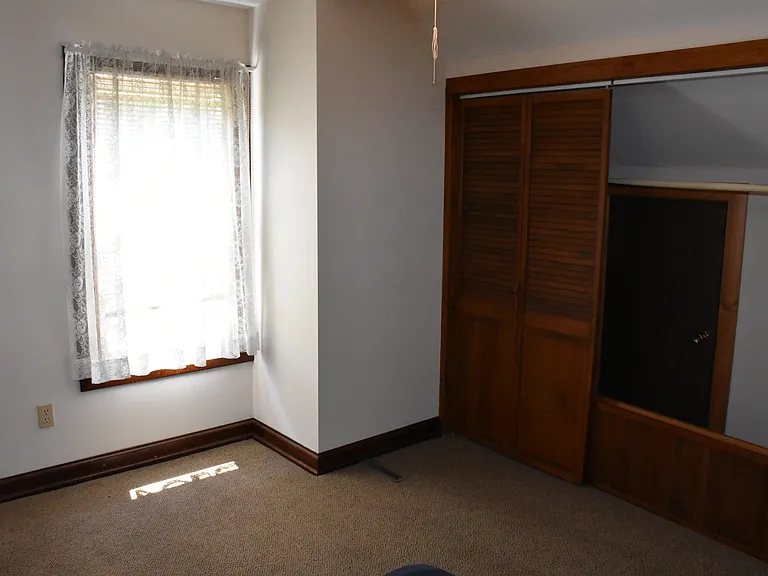 618 Walnut St — Photo 21