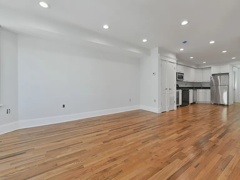 12 Tuckerman St #1 — Photo 2