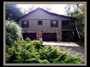 97 Lonesome Dove Ln, Franklin, NC 28734