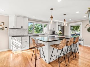 3 Ashworth Rd, Quincy, MA 02171