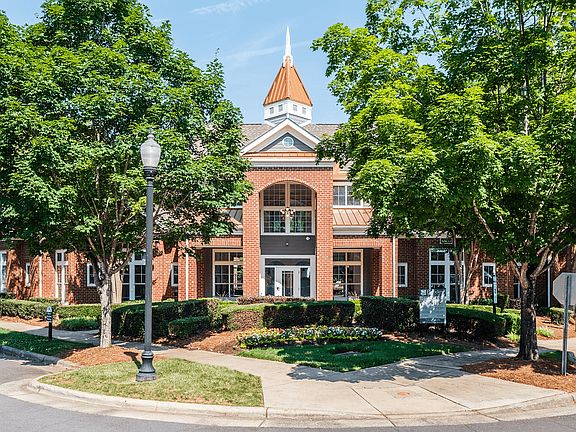 Welcome to Bexley Commons at Rosedale!