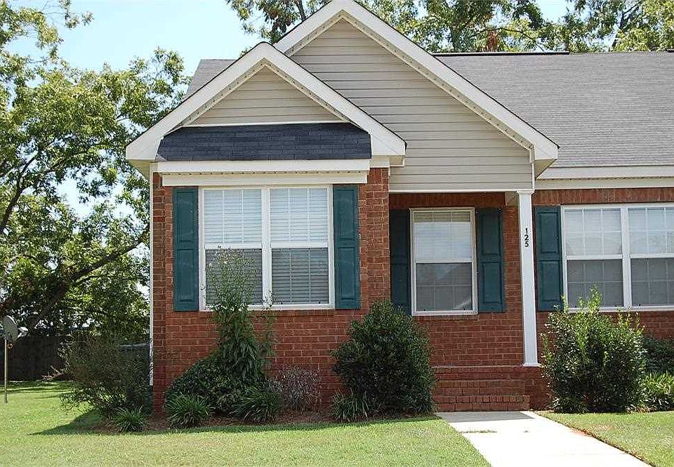 2nd image of 125 Northpointe Dr