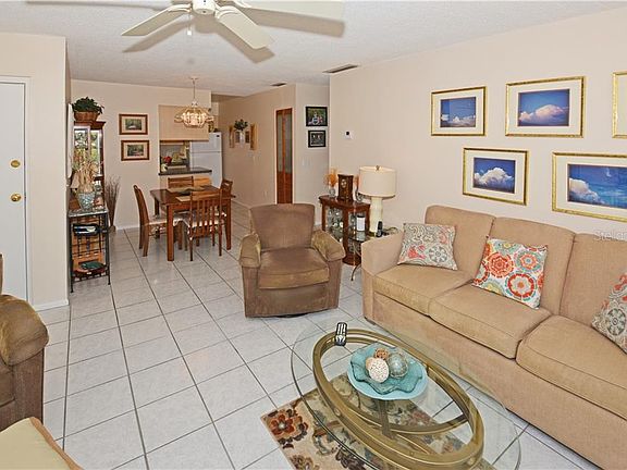 5th image of 4215 E Bay Dr #1207C