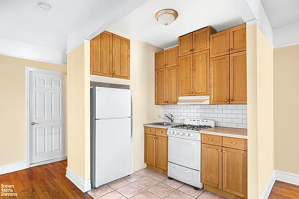 Rented by Brown Harris Stevens | media 15