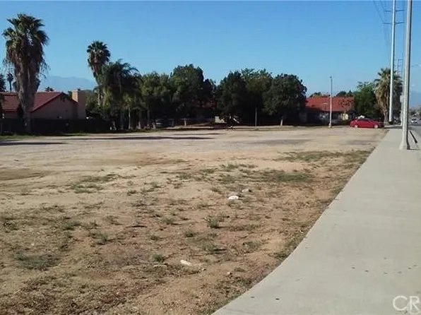 4479 Chicago Ave, Riverside, CA 92507