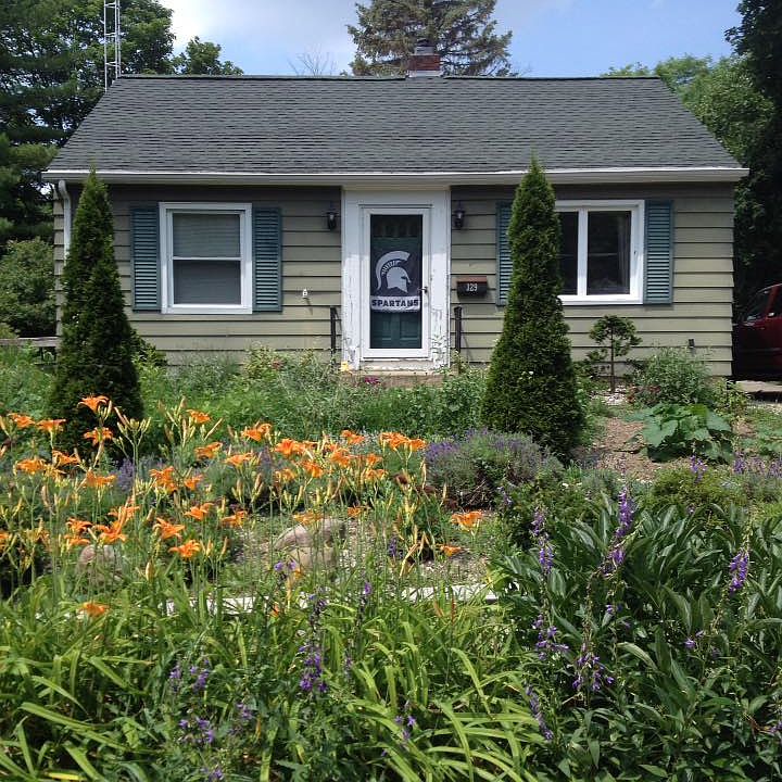1st image of 329 Highland Ave