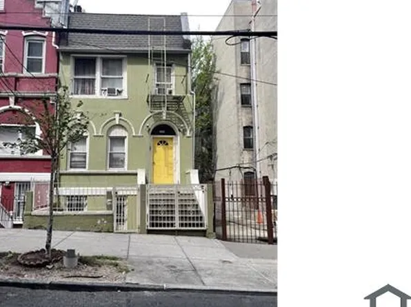 725 Eagle Ave, Bronx, NY 10455