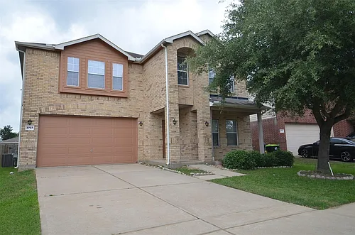 2707 Roaring Oaks Ln Photo 1