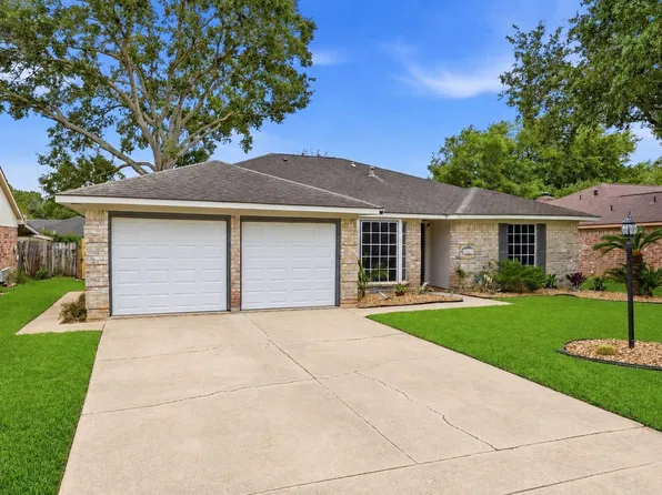 22327 Smokey Hill Dr, Katy, TX 77450