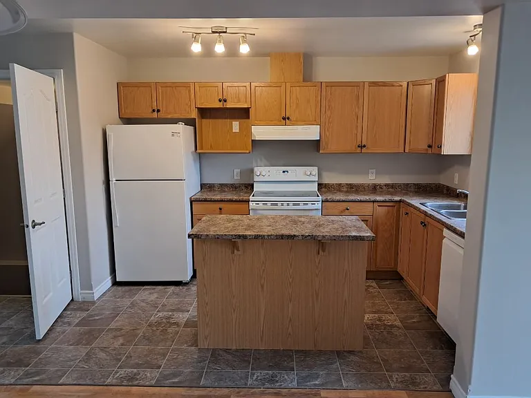 15 Karlee Ct — Photo 4
