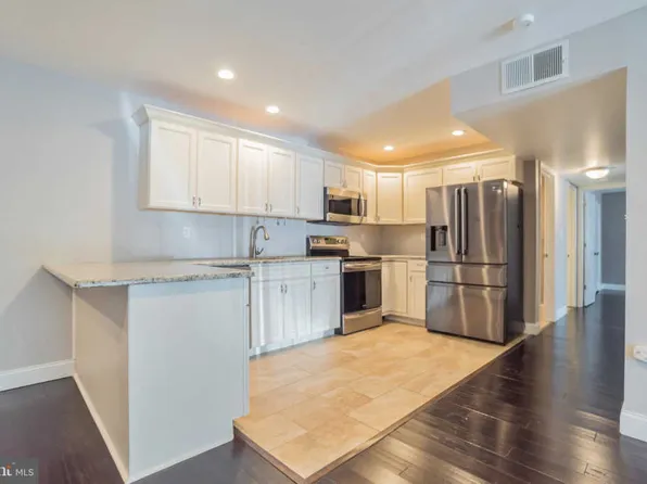 25 S Church Rd Unit 161-U161, Maple Shade, NJ 08052