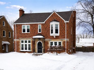 2500 Dysart Rd, University Heights, OH, 44118