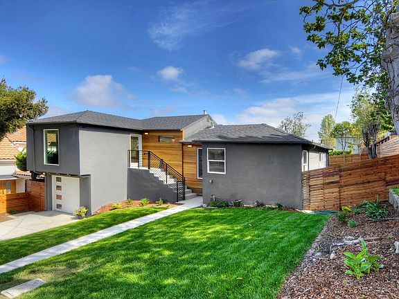 2nd image of 3915 Hacienda St