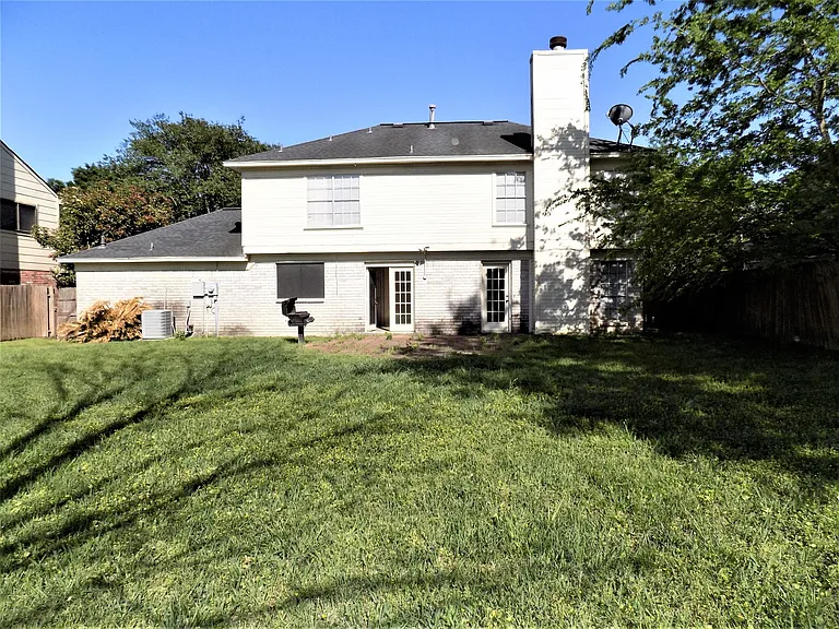 12315 Mill Ridge Dr — Photo 13