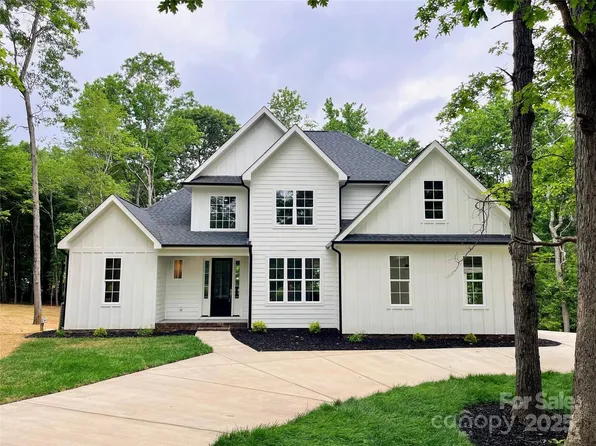 3308 Watkins Rd, Monroe, NC 28110