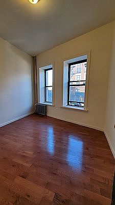 2nd image of 354 Ocean Ave APT 2O