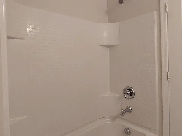 30238 W Verde Ln — Photo 8