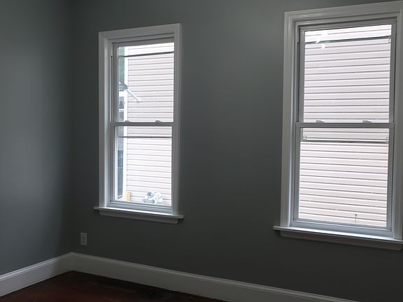 5th image of 69 Cedar Ave Floor 1