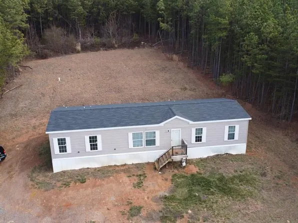 2440 Pittsville Rd, Gretna, VA 24557