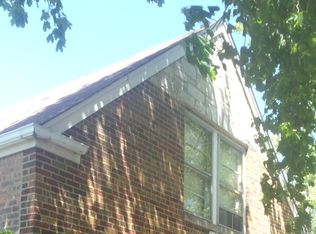 5712 W Addison St, Chicago, IL 60634