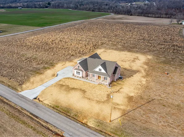 281 Aplin Branch Rd, Cottontown, TN 37048
