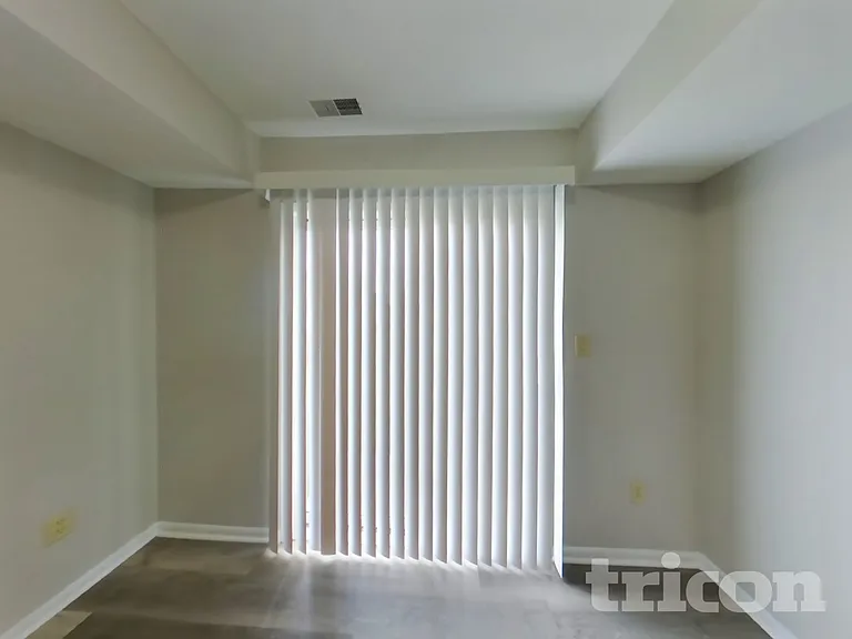 4244 Village Trace Dr — Photo 5