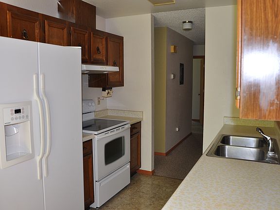 Kitchen, looking towards hallway