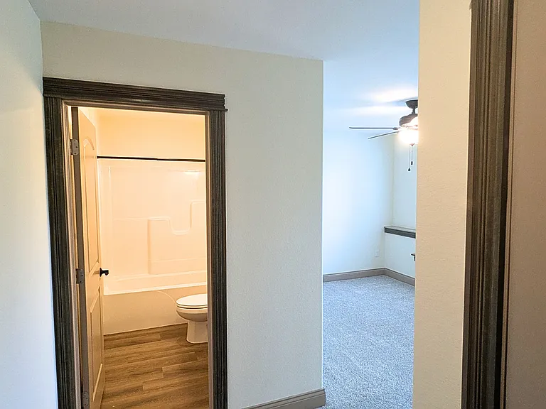 3489 S Constance Ave — Photo 35