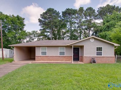 2404 Yorkshire Cir SW, Huntsville, AL, 35803