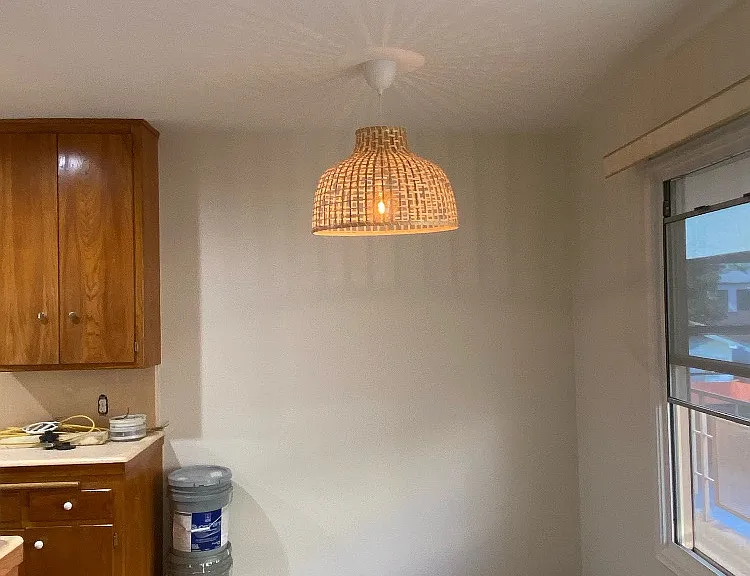 1637 E 3rd St #4 — Photo 5