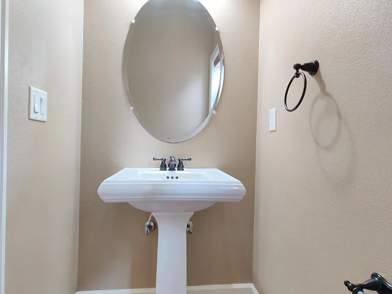 Downstairs half bathroom