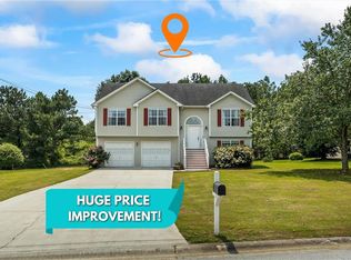 185 Fox Run, Loganville, GA 30052