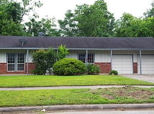 5742 Overdale St, Houston, TX 77033