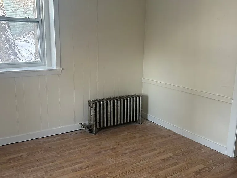 861 Congress St — Photo 2
