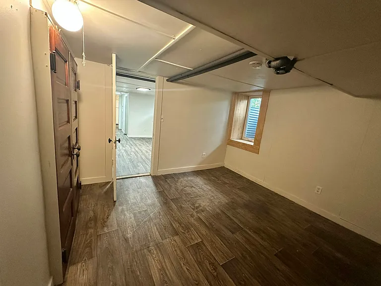 811 Saint James St #B1 — Photo 5
