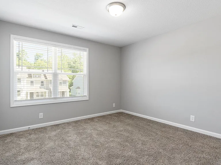 Woodland Valley Ln — Photo 15
