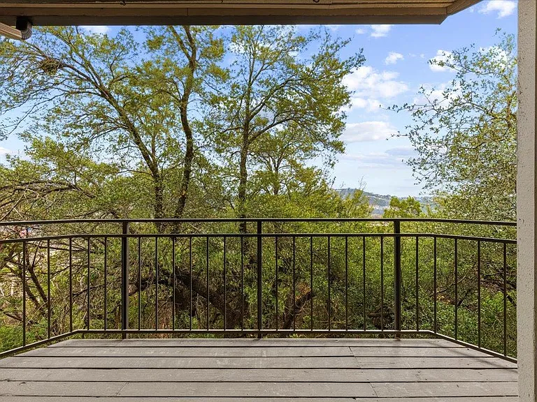 6000 Shepherd Mountain Cv #411 — Photo 24