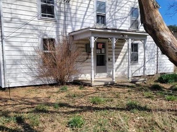 2nd image of 99 Little Cacapon Rd