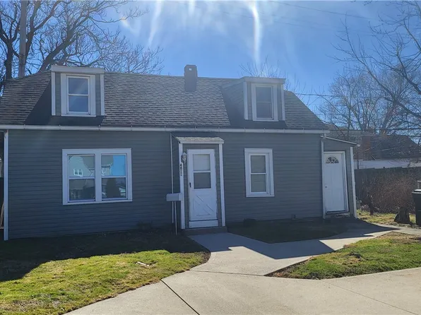 4011 Liggett Dr, Parma, OH 44134