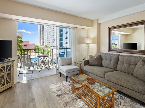 2440 Kuhio Ave APT 507, Honolulu, HI 96815