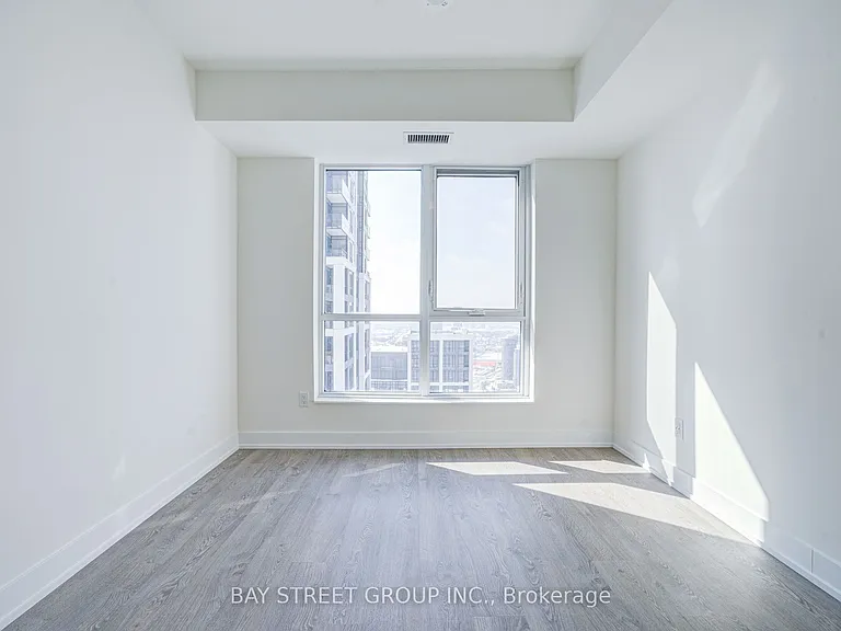 5 Mabelle Ave #4032 — Photo 27